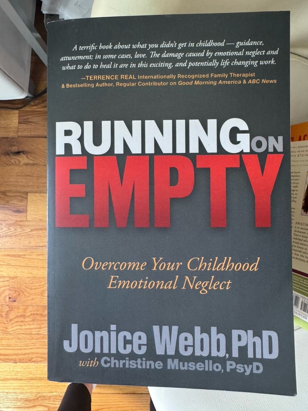 Running on Empty: Overcome Your Childhood Emotional Neglect by Jonice Webb (Engl